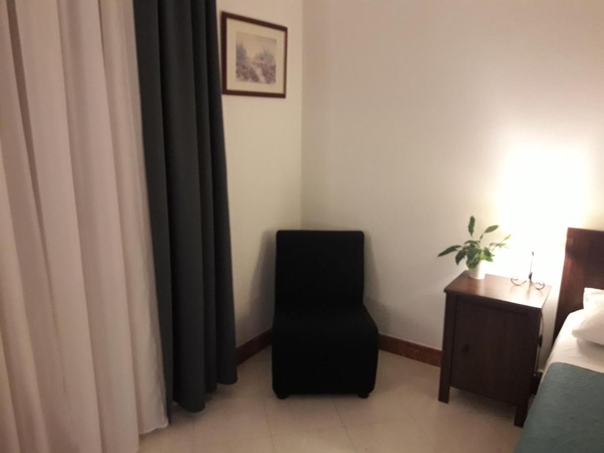 Guest Room Via Dei Passeri Cagliari Ngoại thất bức ảnh
